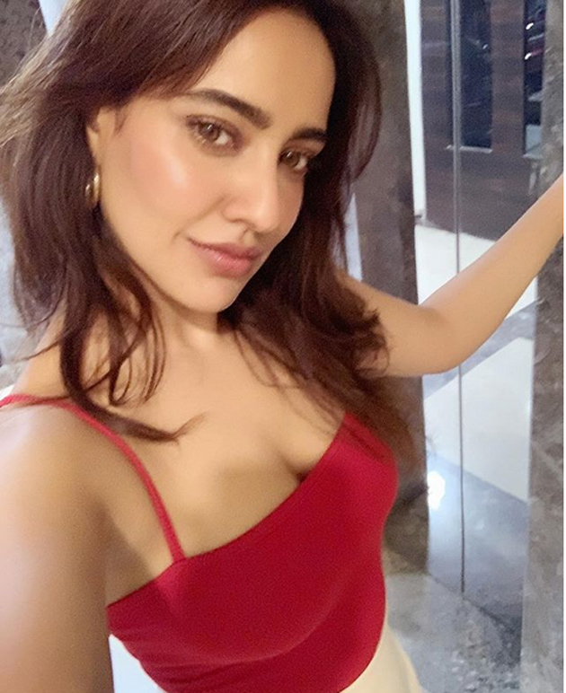 Neha Sharma Instagram Pics